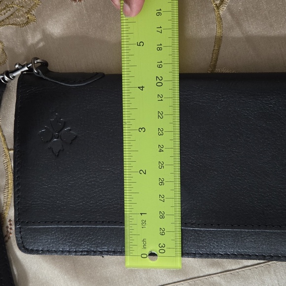 Patricia Nash Black Leather/Wristlet - Picture 9 of 9